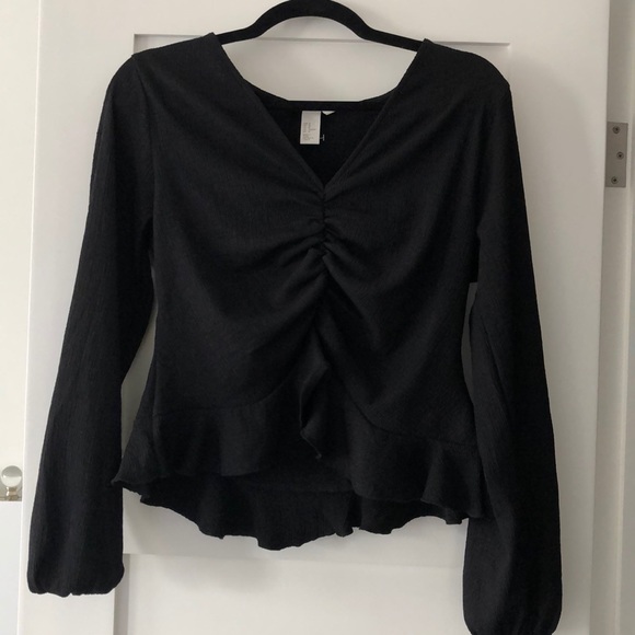 Black blouse - Picture 1 of 1
